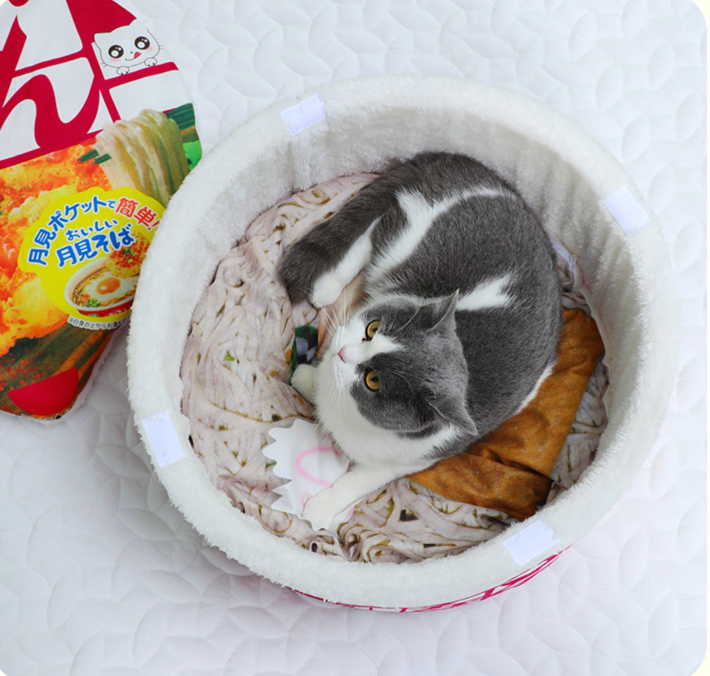 カップ麺ペットハウス 犬 猫 ペット ベッド 潜る 面白い